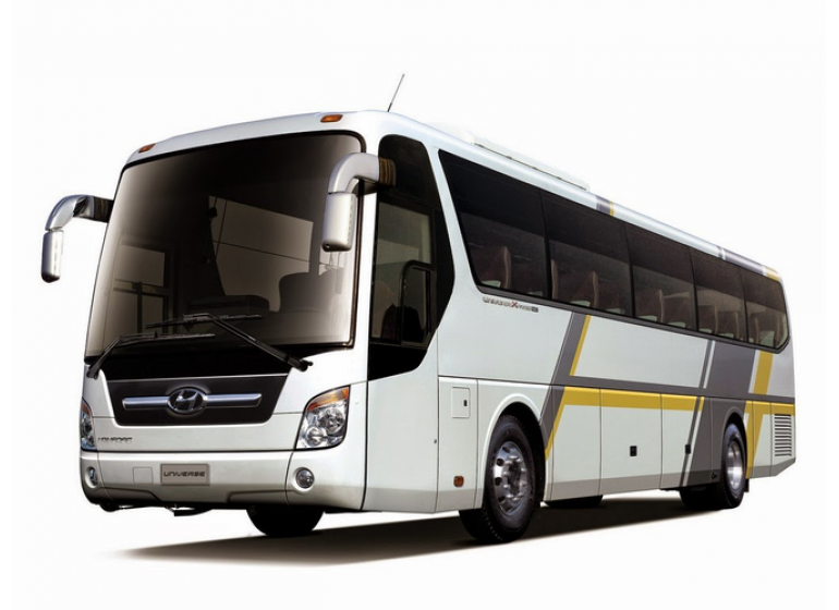Xe 30 chỗ Universe 29